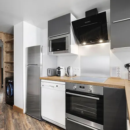 Cosy Aux Pieds Des Pistes Avec Services Inclus - Fr-1-640-57 Appartement